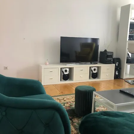 Guest House Kragujevac 公寓 克拉古耶瓦茨